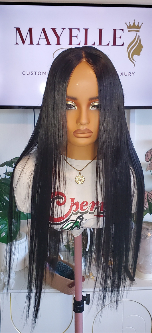 Nyla - Sleek Center Part Wig